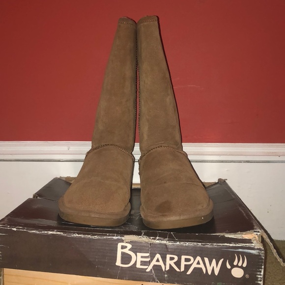 BearPaw Other - Bearpaw boots